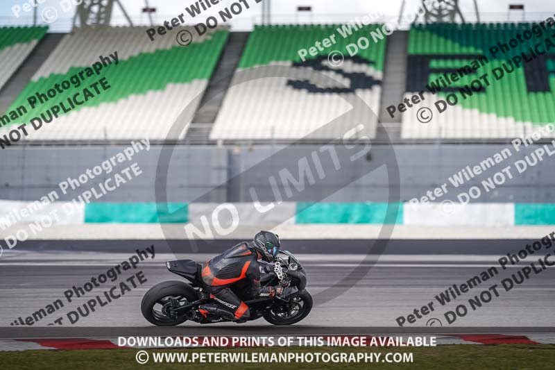Sepang;event digital images;motorbikes;no limits;peter wileman photography;trackday;trackday digital images